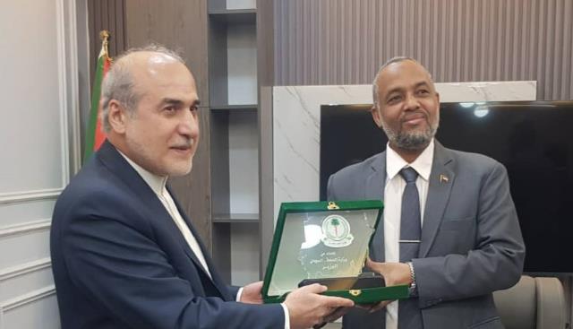 اللقاء مع وزير الصحة السوداني